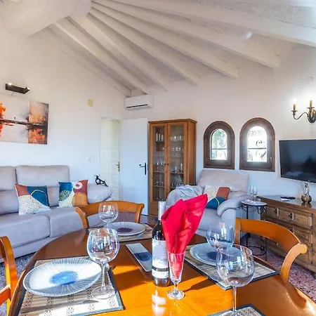 Spanish Style-villa, Heated Pool & Sea View 别墅 卡尔佩