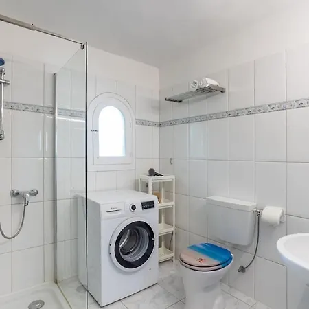 别墅 Spanish Style-villa, Heated Pool & Sea View