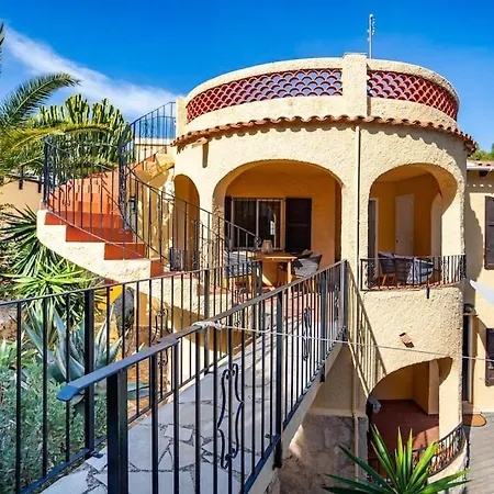 Spanish Style-villa, Heated Pool & Sea View 别墅 卡尔佩