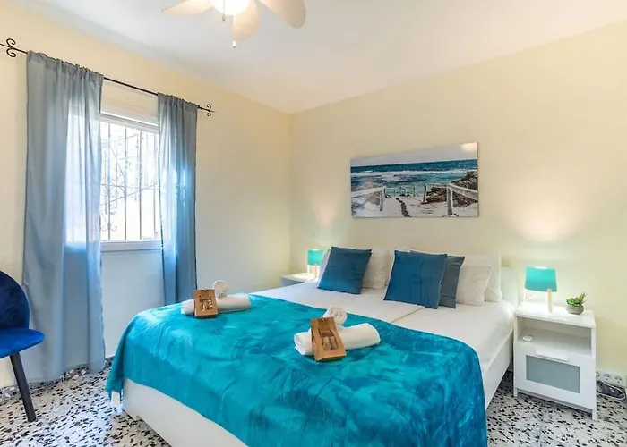 Spanish Style-villa, Heated Pool & Sea View Villa *