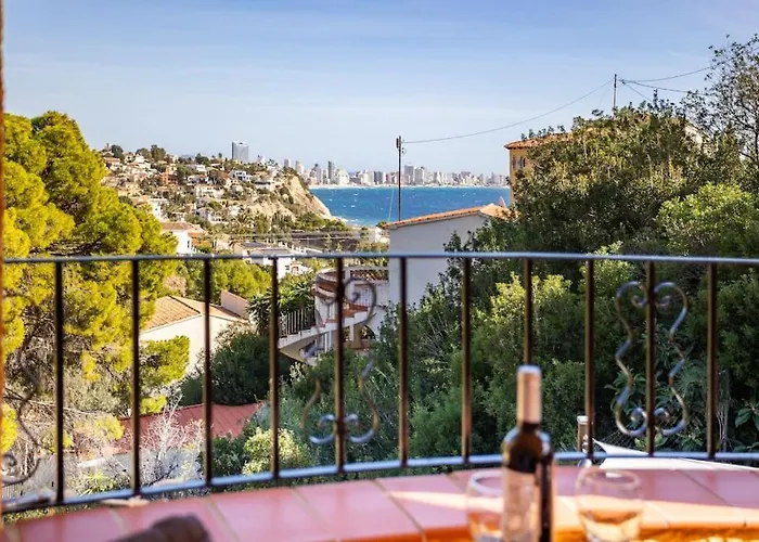 Villa Spanish Style-villa, Heated Pool & Sea View