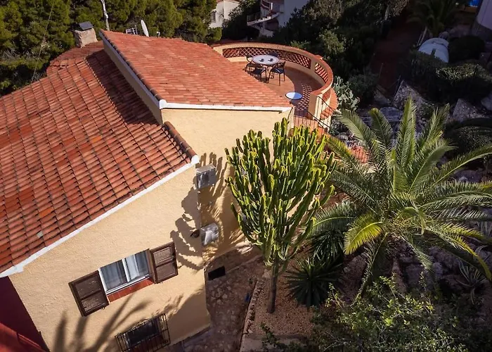 Villa Spanish Style-villa, Heated Pool & Sea View