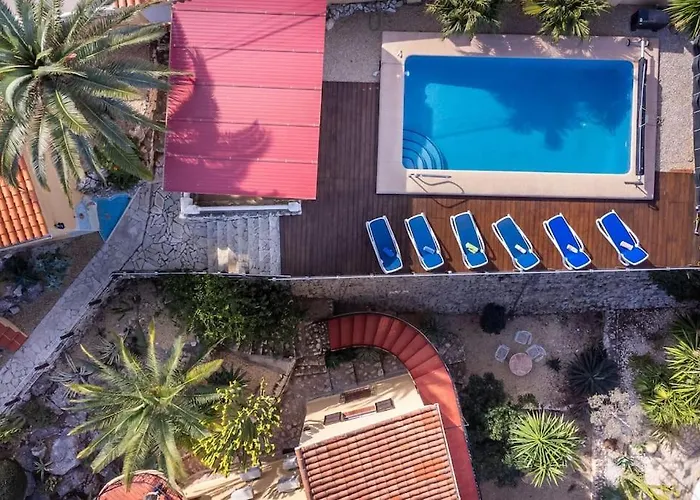 Villa Spanish Style-villa, Heated Pool & Sea View