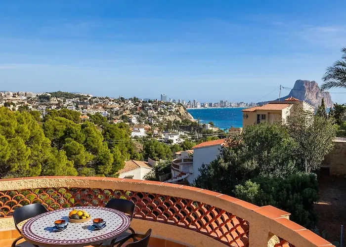 Villa Spanish Style-villa, Heated Pool & Sea View